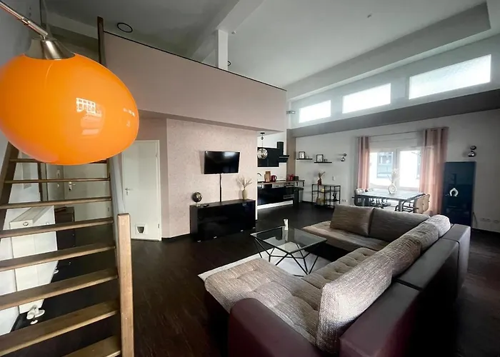 Charmantes Loft-apartment 2 Min Zum Hauptbahnhof Appartement *